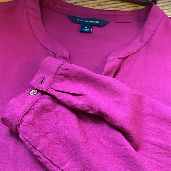 Henry shirt . Red color. Brand Tommy Hilfiger. - Picture 4 of 5